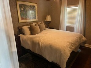 4 多间卧室、办公桌、熨斗/熨衣板、免费 WiFi