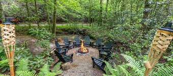 Beech Timber- Off Grid, Fire Pit, Outdoor Shower
