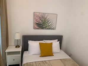 2 bedrooms, free WiFi, bed sheets