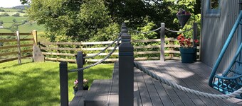 The Peacock Shepherds Hut at Hafoty Boeth