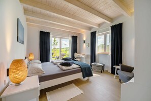 2 chambres, bureau, fer et planche à repasser, Wi-Fi gratuit