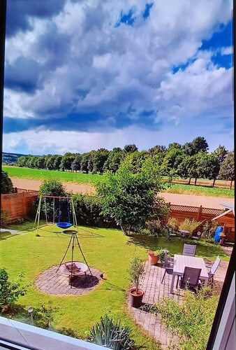 Ferienwohnung An Der Lahn" mit Balkon