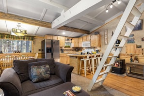 Maison (2 Bedrooms) | Coin séjour