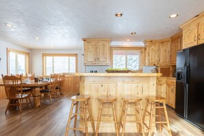 House (4 Bedrooms) | Dining room - Chester Currents (St. Anthony)