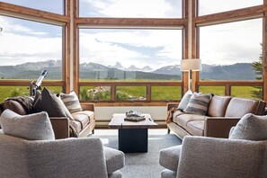 Maison (4 Bedrooms) | Coin séjour