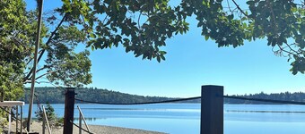 Waterfront Shelton Retreat With Beach Access