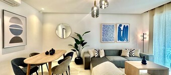 A12 Stylish and Modern 2bds in La Marsa