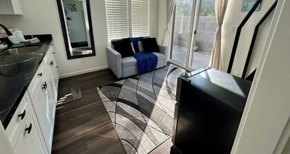 Cozy, Quaint and Sophisticated Loft Style Tiny Home!