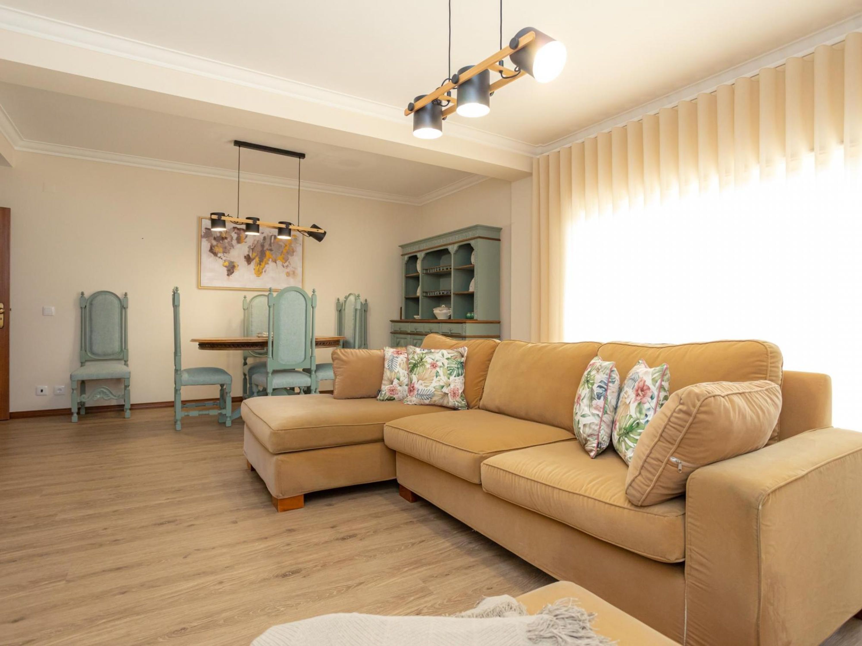 House | 3 bedrooms, soundproofing
