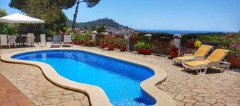 Club Villamar - House with spectacular sea views in Blanes