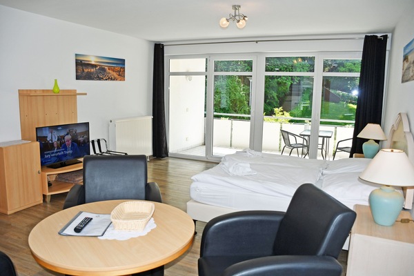 13 schöne 1-Raum-Fewo, Strandlage mit Balkon