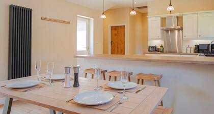 The Barn in Longhope - Luxury Barn Conversion