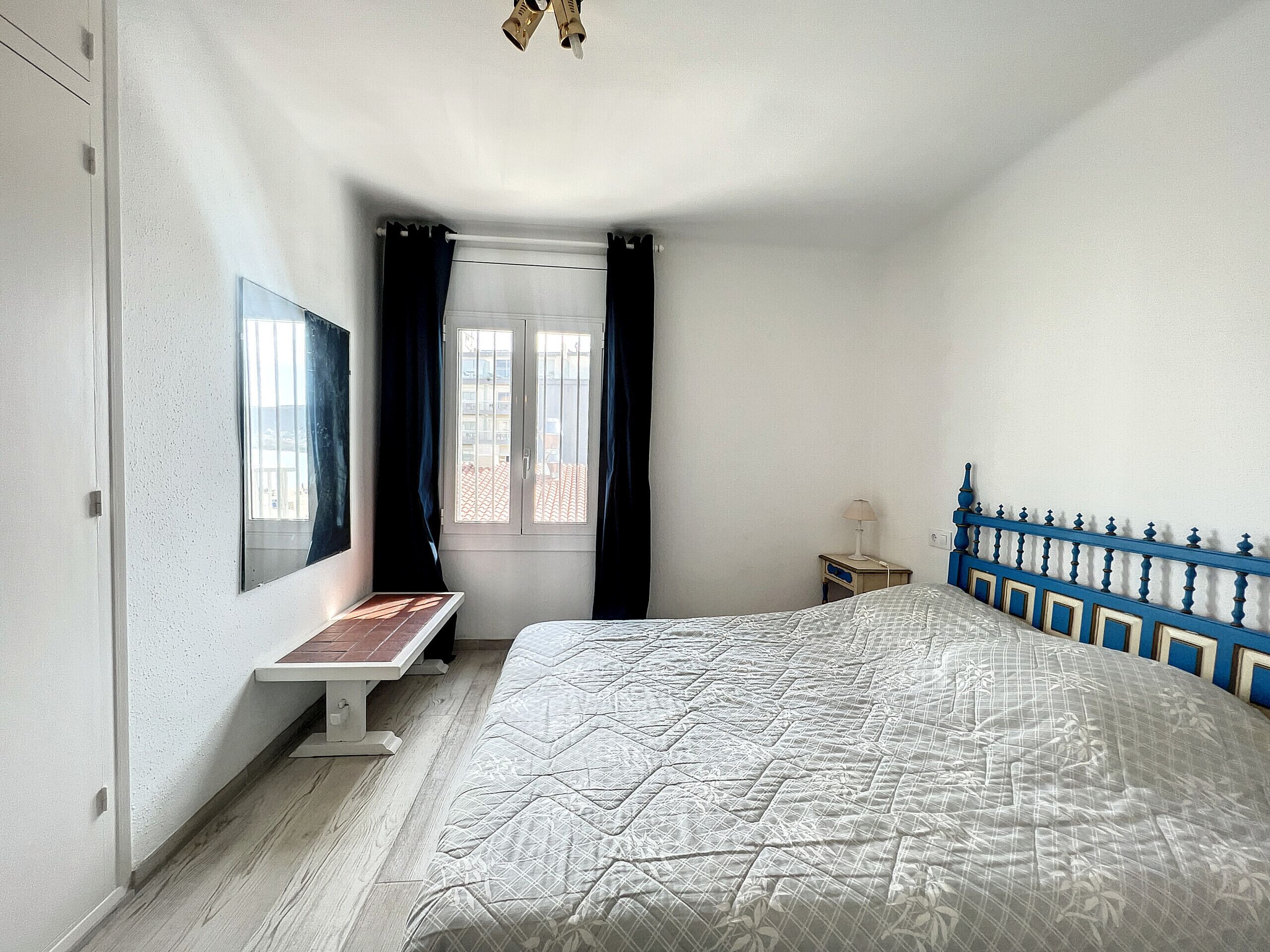 4 chambres, fer et planche à repasser, Wi-Fi gratuit