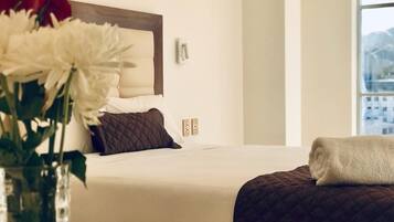 1 habitación, caja de seguridad en la habitación y insonorización