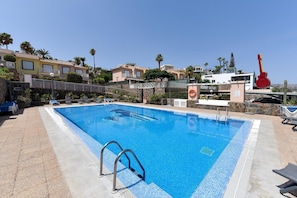 Pool - Chalet in Playa del Inglés near Maspalomas Dunes (Playa del Ingles)