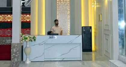 Hotel Aalishan Garden