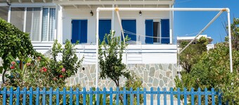 Holiday Apartment "Anesis 1" near Beach with Shared Terrace & Wi-Fi