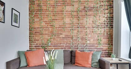 T2 · Brick Town - Arcade machine