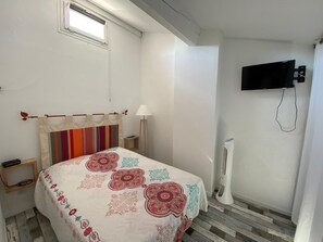 2 bedrooms