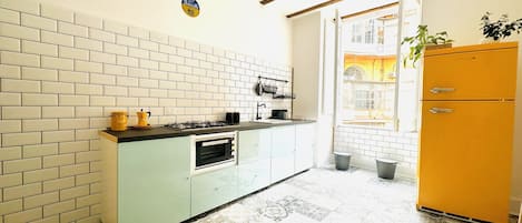 雪櫃、焗爐、爐具、咖啡機/沖茶器