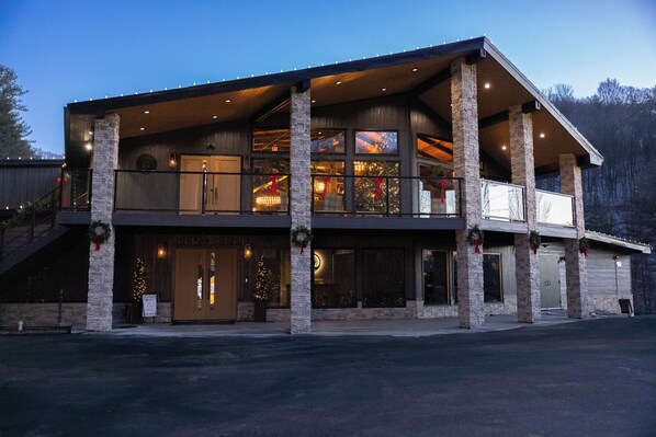 Exterior - A step back in time, with today's modern touches. (MARS HILL)