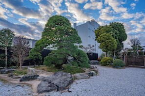 Property grounds - Taishoera building near the station and near the  / Tateyama Chiba (Tateyama)