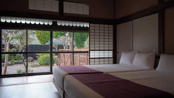 4 間睡房、書桌、免費 Wi-Fi、床單