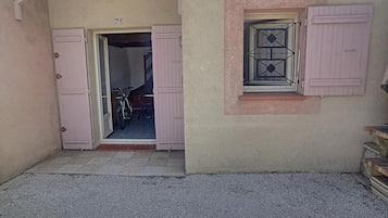 DĂ©tail de lâextĂ©rieur