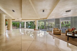 Interior - Jardín Del Mediterráneo (Marbella)