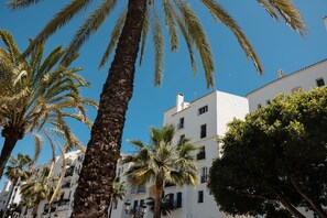 Exterior - Apartment with sea view and private parking in the center of Puerto Banús (Marbella)