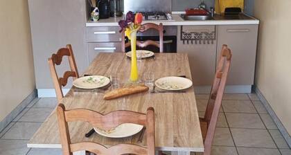 Cozy Cottage Near Mountain Activities with WiFi, BBQ, and Family Amenities