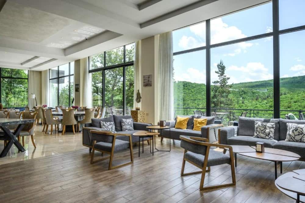 Aurora Resort Tsaghkadzor, By One