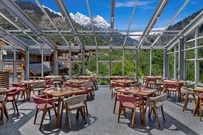 Restaurant - Welcomhotel By ITC Hotels Hamsa Manali (Manali)