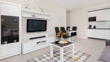 TV