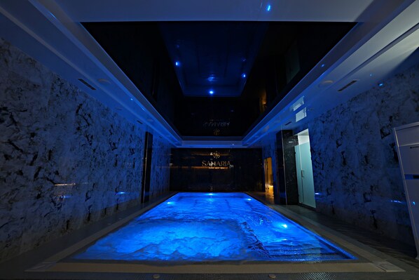 Indoor pool - Samaria Hotel and Spa (Samarkand)