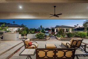 Terrace/patio - NEW! Private Mini-Resort w/ Salt water pool, spa, and more! (Scottsdale)