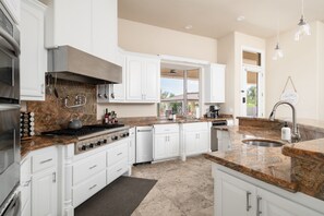 Fridge, microwave, oven, stovetop - NEW! Private Mini-Resort w/ Salt water pool, spa, and more! (Scottsdale)