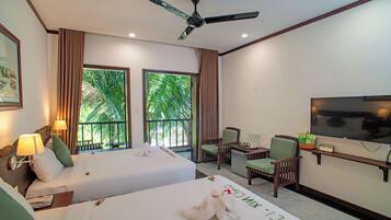 Habitación familiar, balcón | Vista del balcón