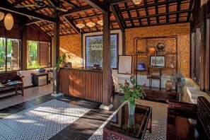 Lobby sitting area - Mayci Eco Boutique Hotel Hoi An (Da Nang)