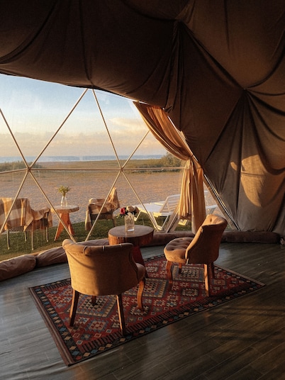 Lake glamping ik 