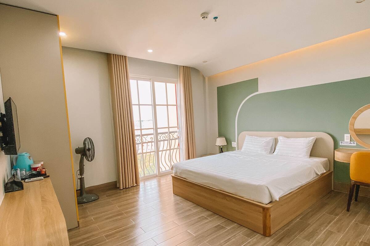 Standard Double Room, City View | Cadar kapas Mesir, peralatan tempat tidur premium, gebar bulu kapas 