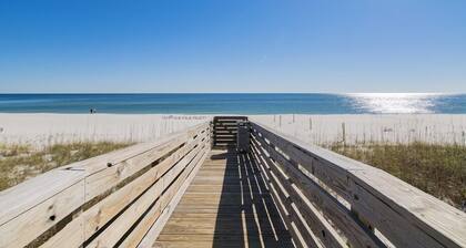 Perfect Coastal Retreat: Beautiful Townhome Embraces The Lost Key Lifestyle!