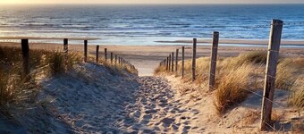 Ruime Vakantiewoning, Vlakbij Strand en Gezellige Dorpscentrum van Egmond