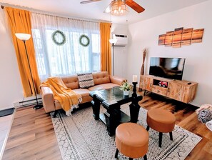 Een smart-tv en een kantoor