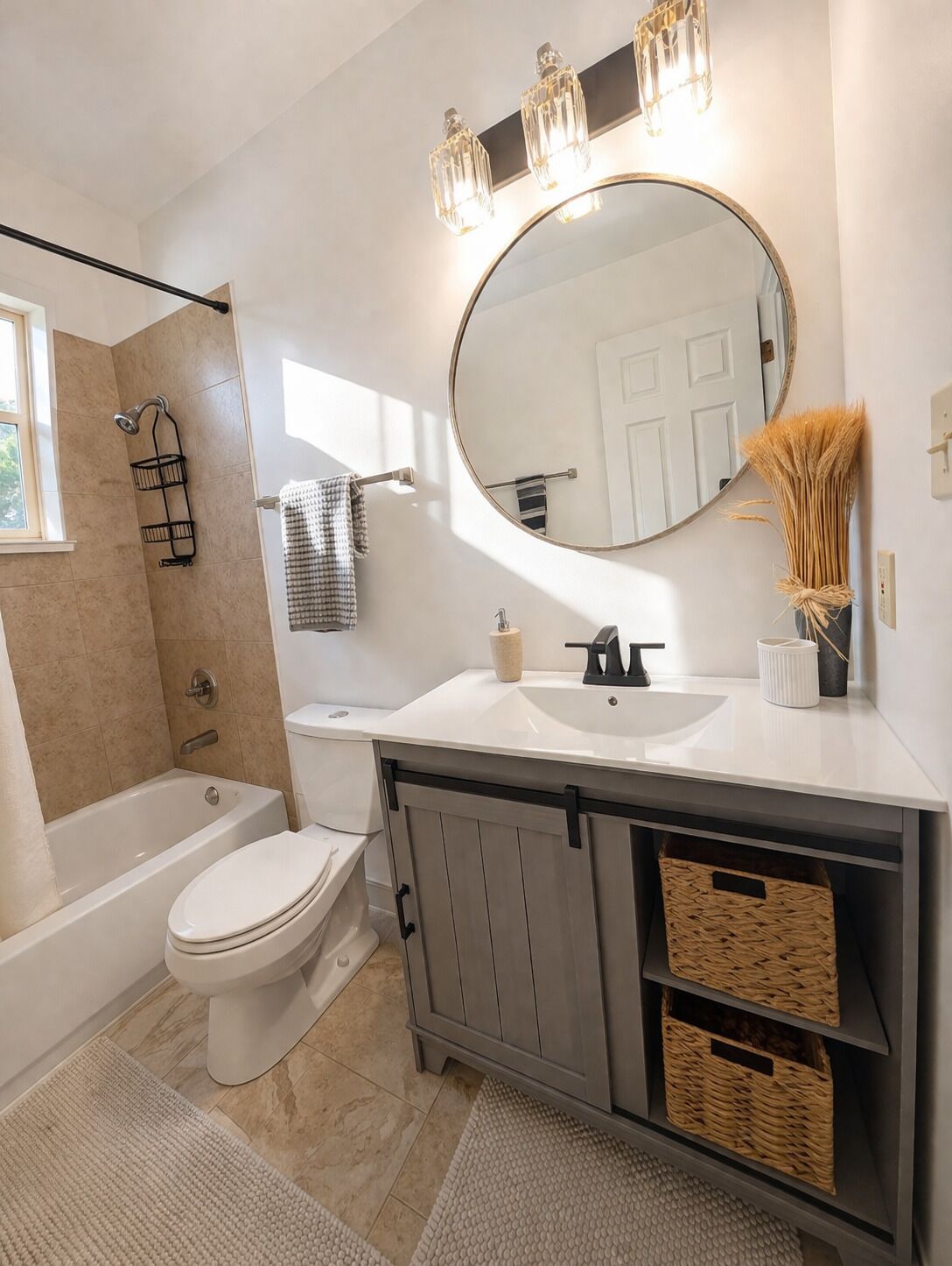 Asciugacapelli, asciugamani, sapone, carta igienica