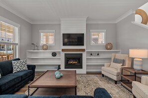 Smart TV y chimenea 