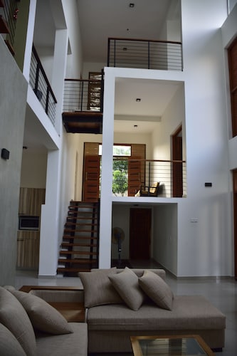 Welcome to our Quiet Comfort Colombo