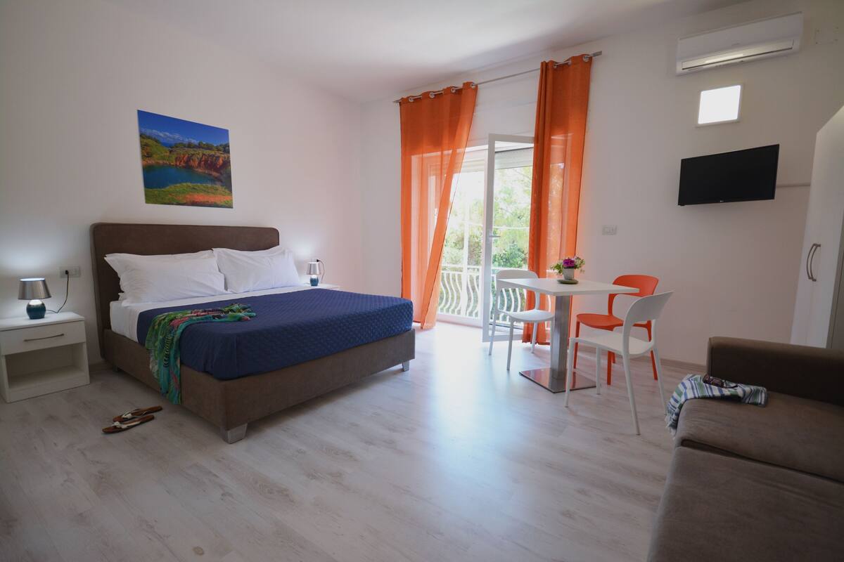 1 bedroom, desk, iron/ironing board, bed sheets
