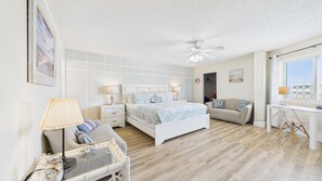 2 bedrooms, desk, free WiFi, bed sheets