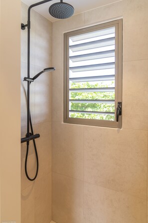 Hair dryer, towels - Sunshine 7 (Collectivity of Saint Martin)